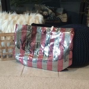 Victoria’s Secret large bag BLING